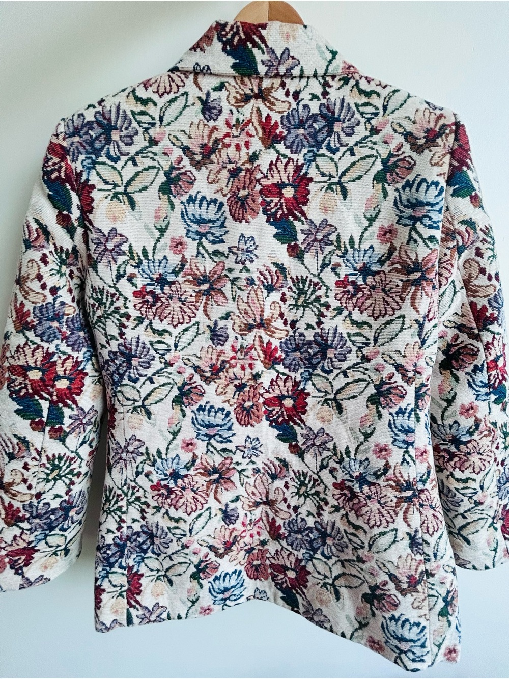 Floral Embroidered Brocade Tapestry Blazer Jacket Cream colorful - Picture 7 of 8